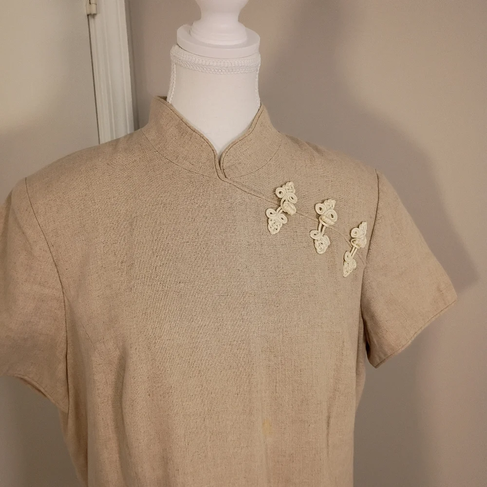 David Warren Beige Qpao Cheongsam with Pankou Linen Blend Women Dress Size 14 - Picture 2 of 11